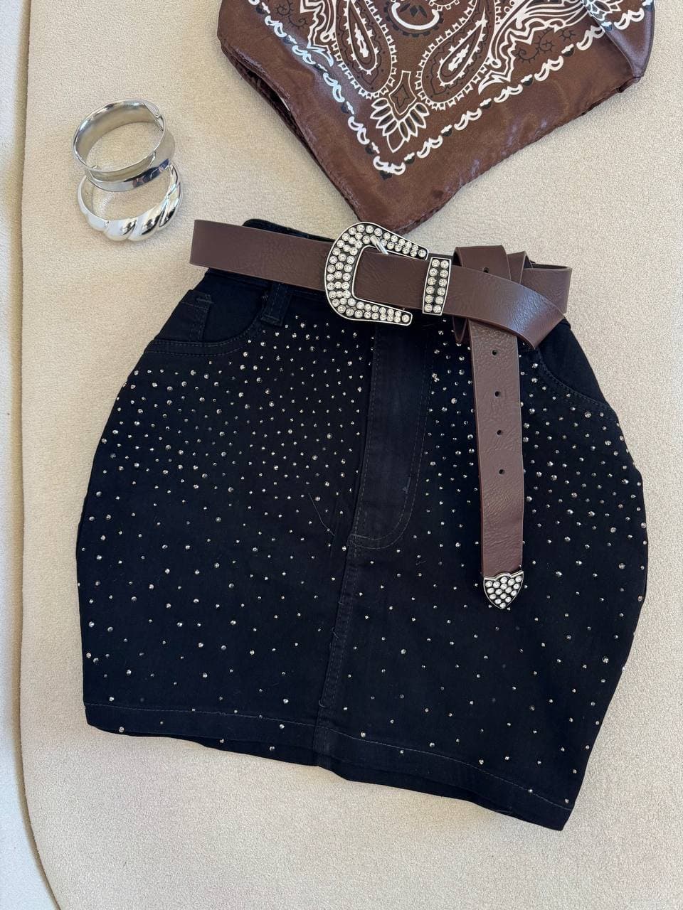 Saia Preta Jeans Lycra Com Strass