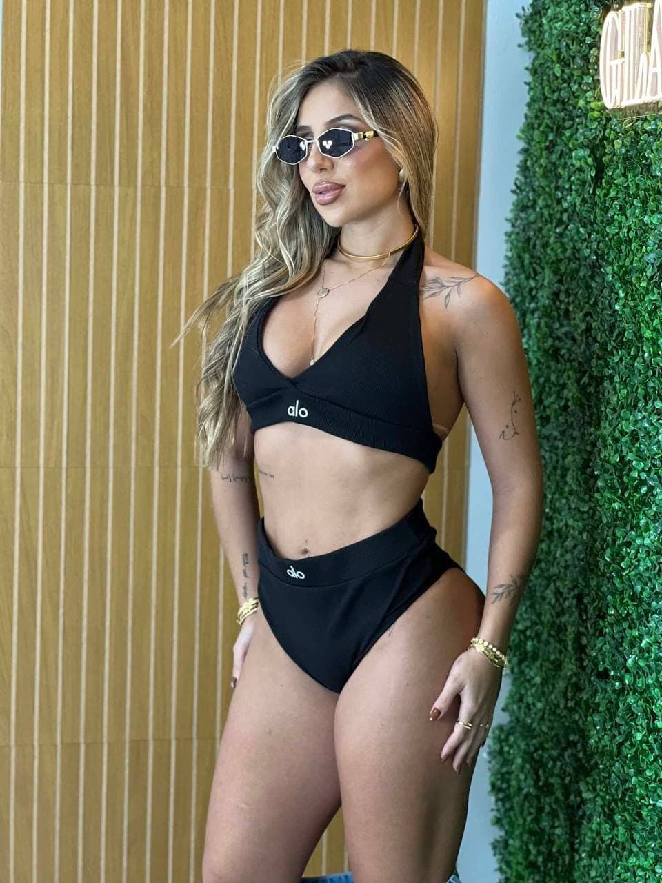 Conjunto Hot Pants Canelado Heloísa Preto