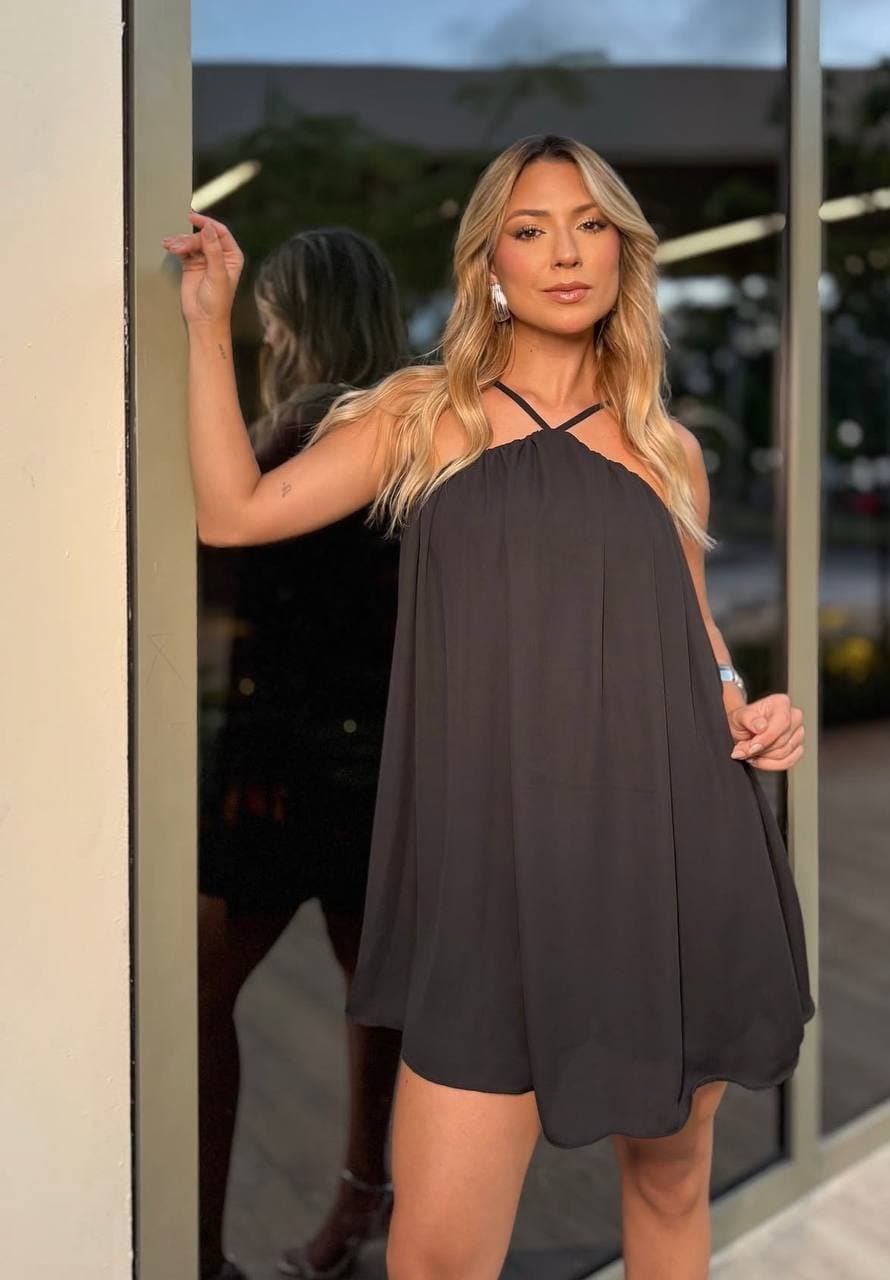 Vestido/macaquinho Bata Preto