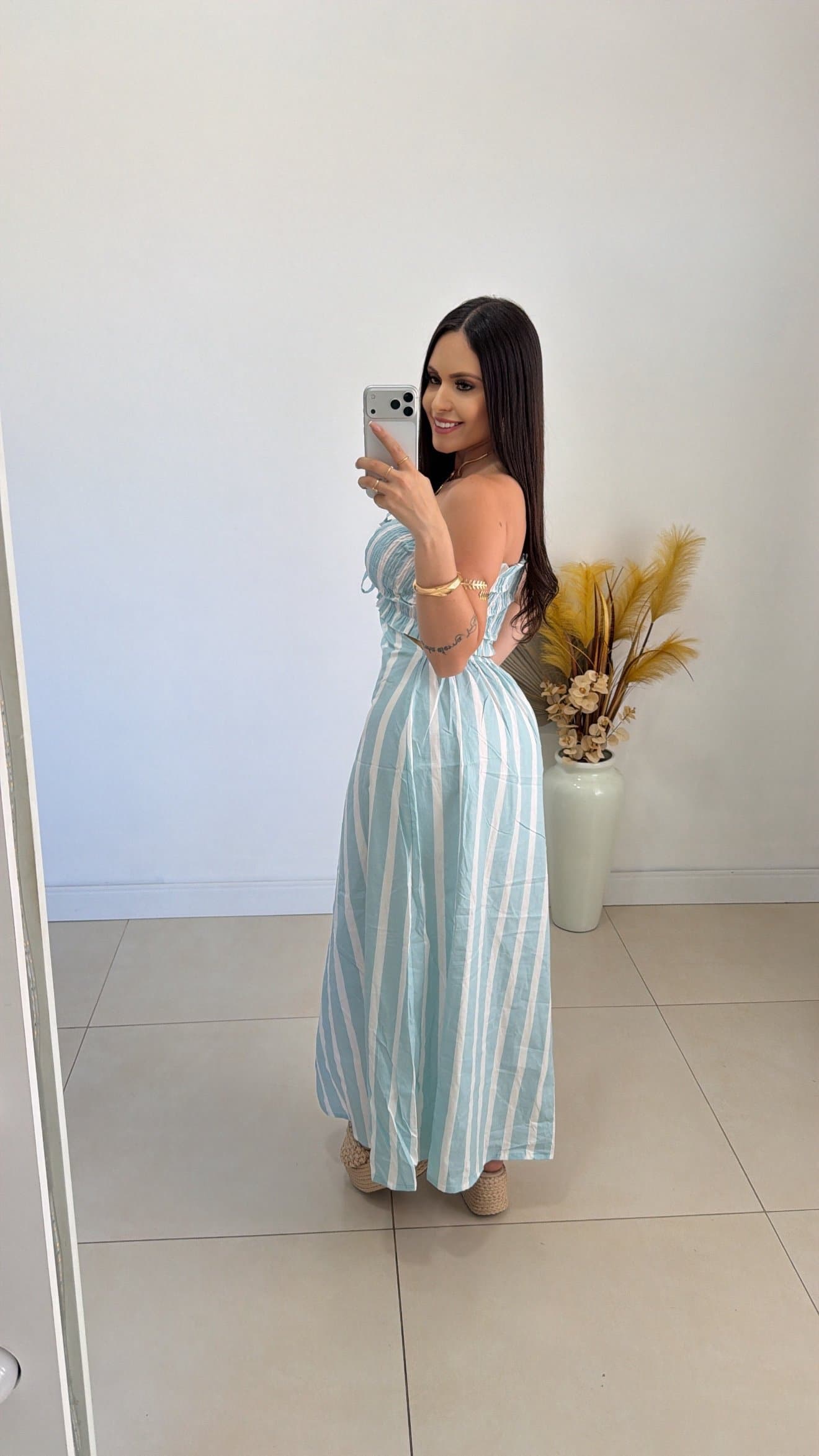 Vestido Longo Listrado com Lastex no Busto