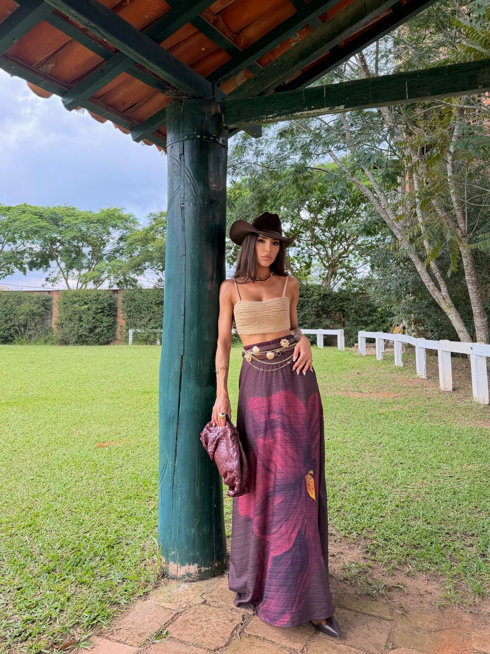 Conjunto Flora Bella - Top Artesanal e Saia Longa Estampada