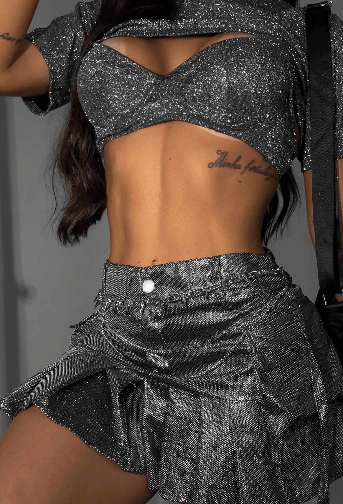 Saia Rodada Cargo Brilho Prata