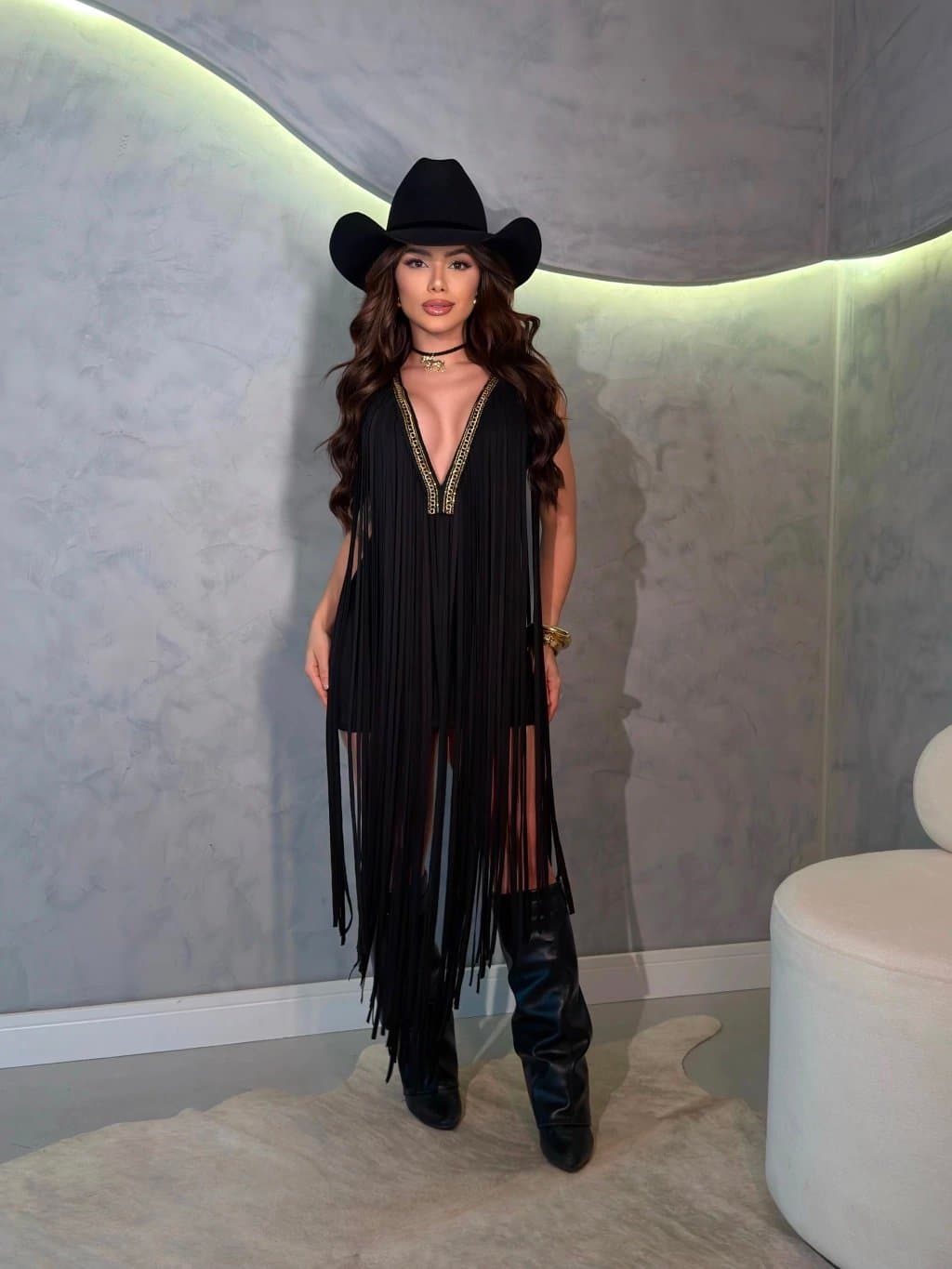 Vestido Sierra Franjas com Detalhes Dourado no Busto