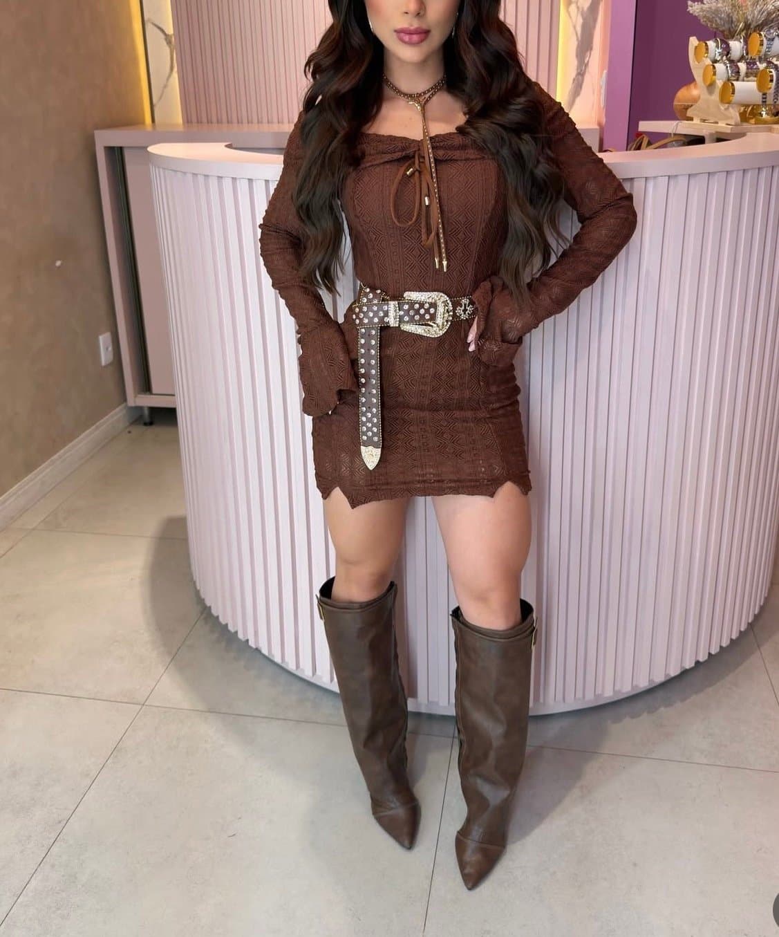 Vestido/macaquinho Hadassah Renda Marrom Escuro