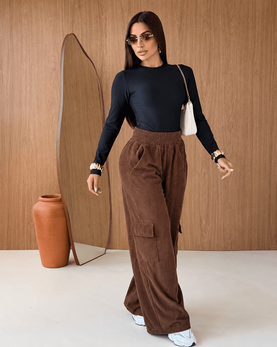Calça Wide Leg Cotelê Cargo
