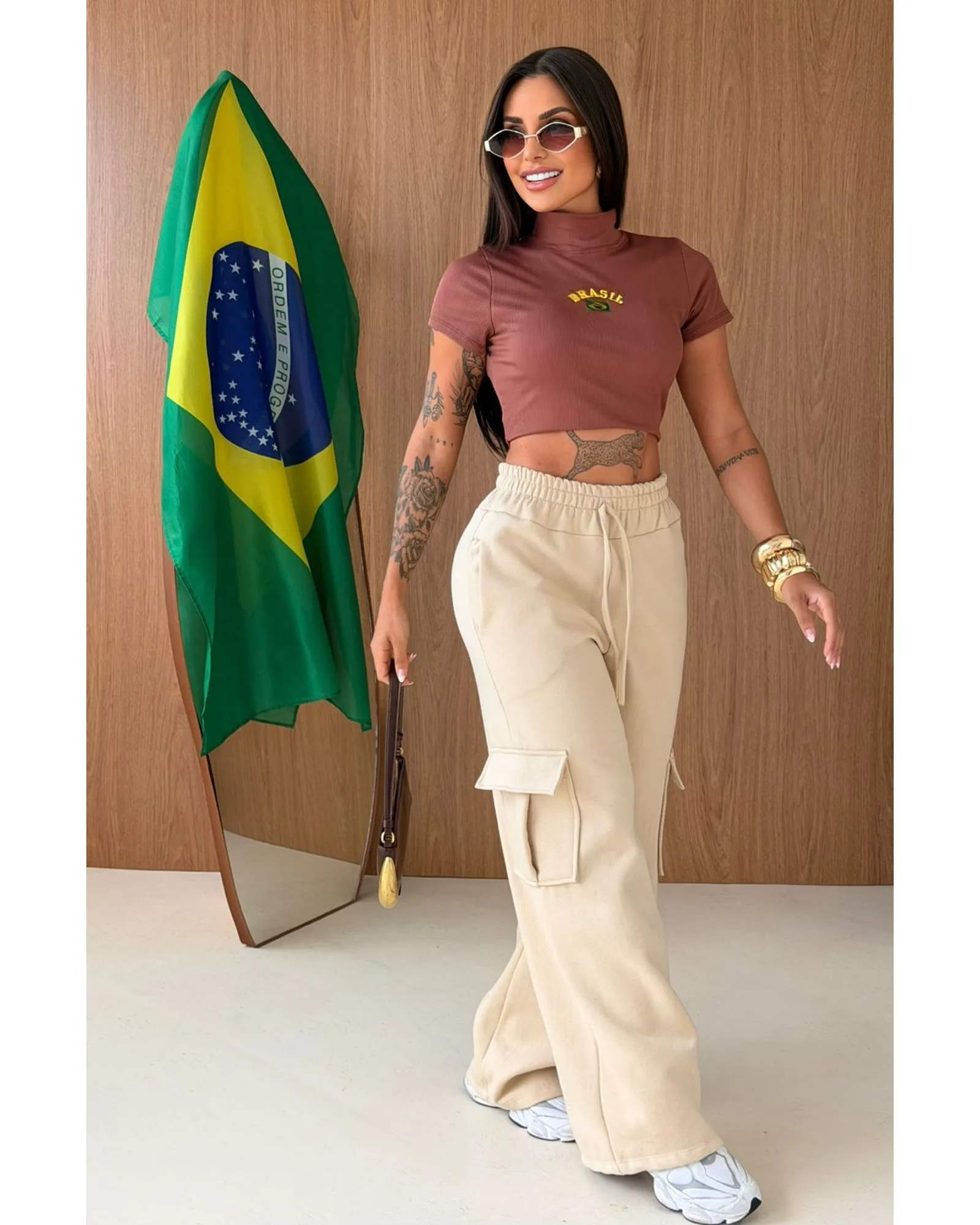 Calça Wide Leg Moletom Cargo