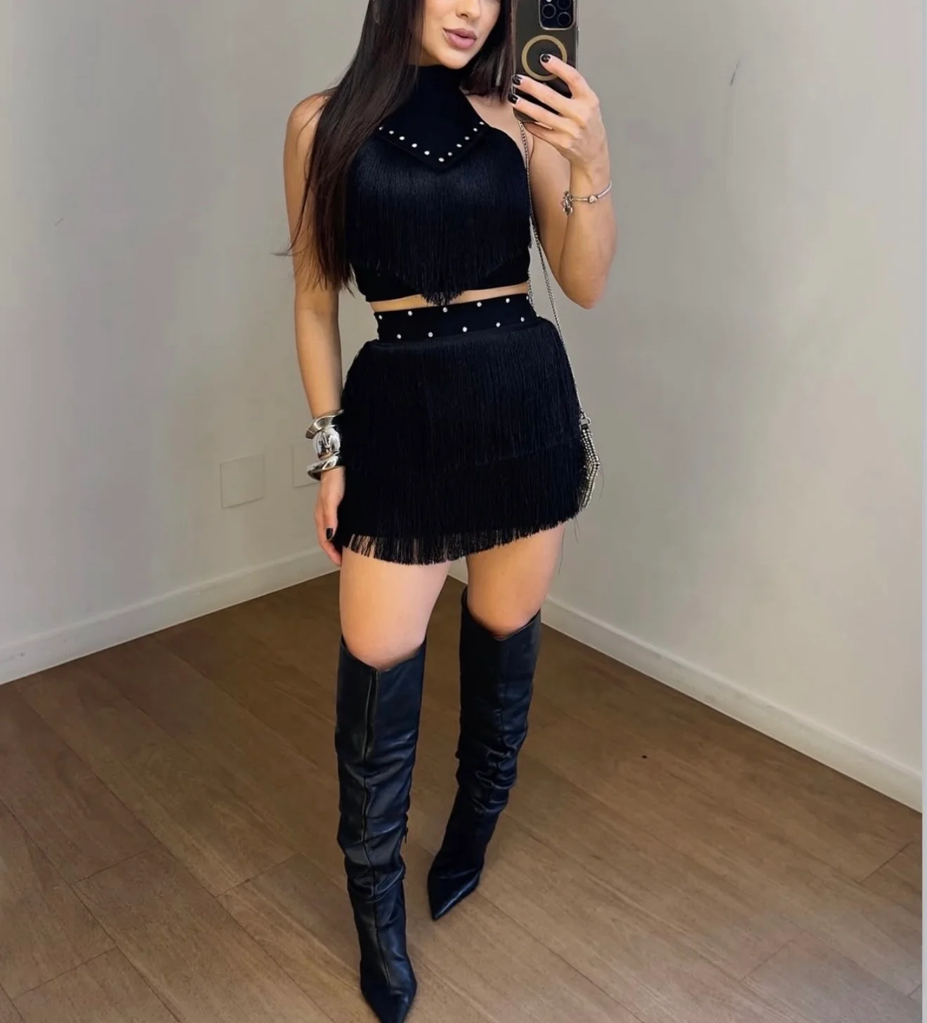 Conjunto Suede com Franjas e Aplicação
