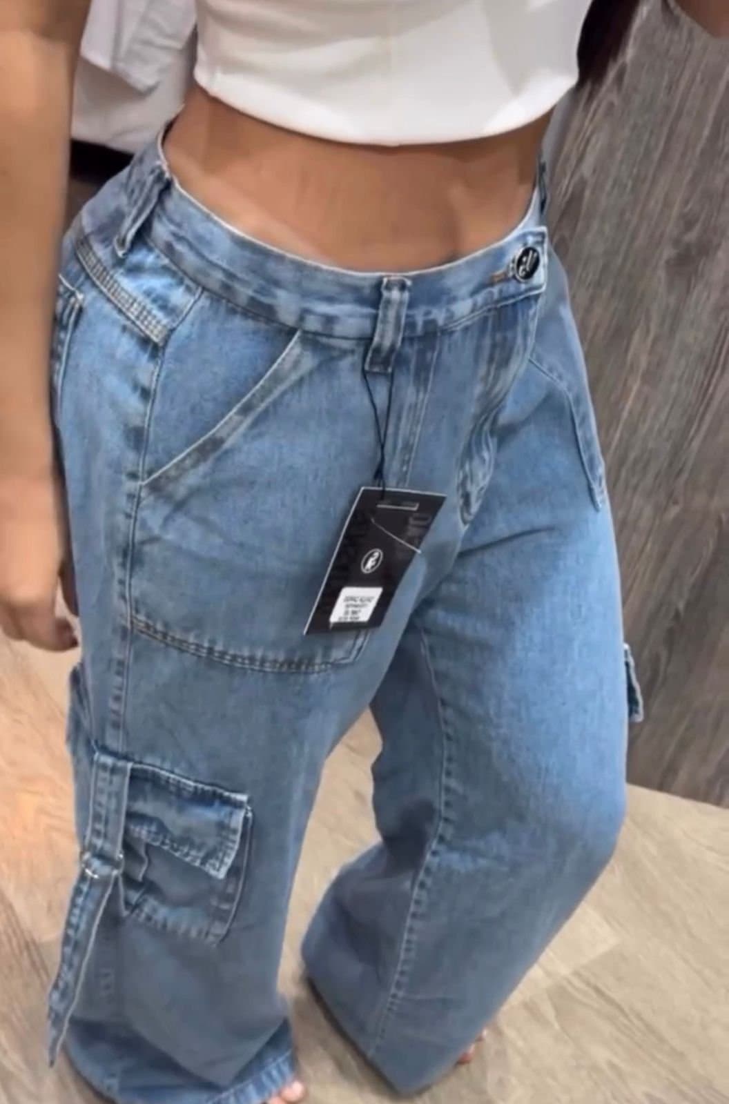 Calça Jeans Sensação Wide Leg Cargo