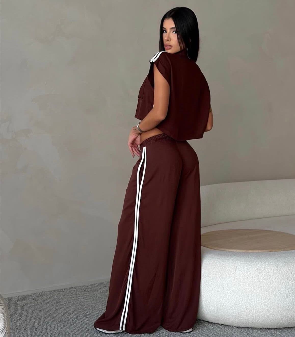 Conjunto Mariah Listras Marrom