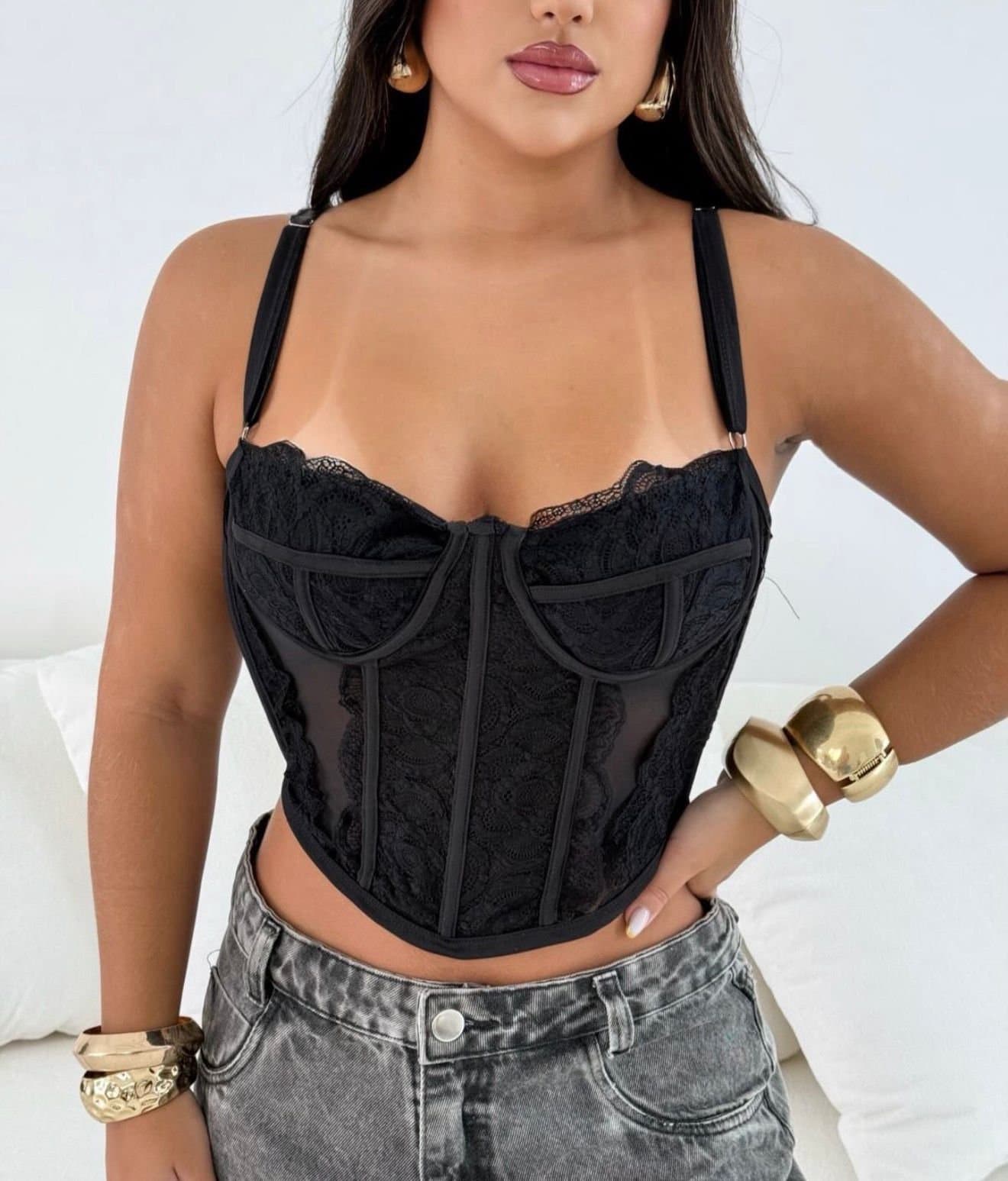Cropped Corset de Renda com Tule