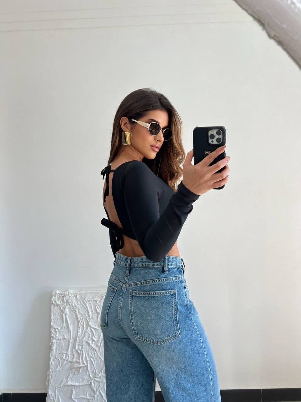 Cropped Costas Abertas Vanessa