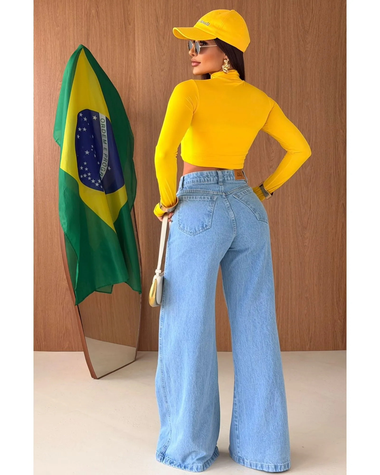 Cropped Brasil Manga Longa Luvinha