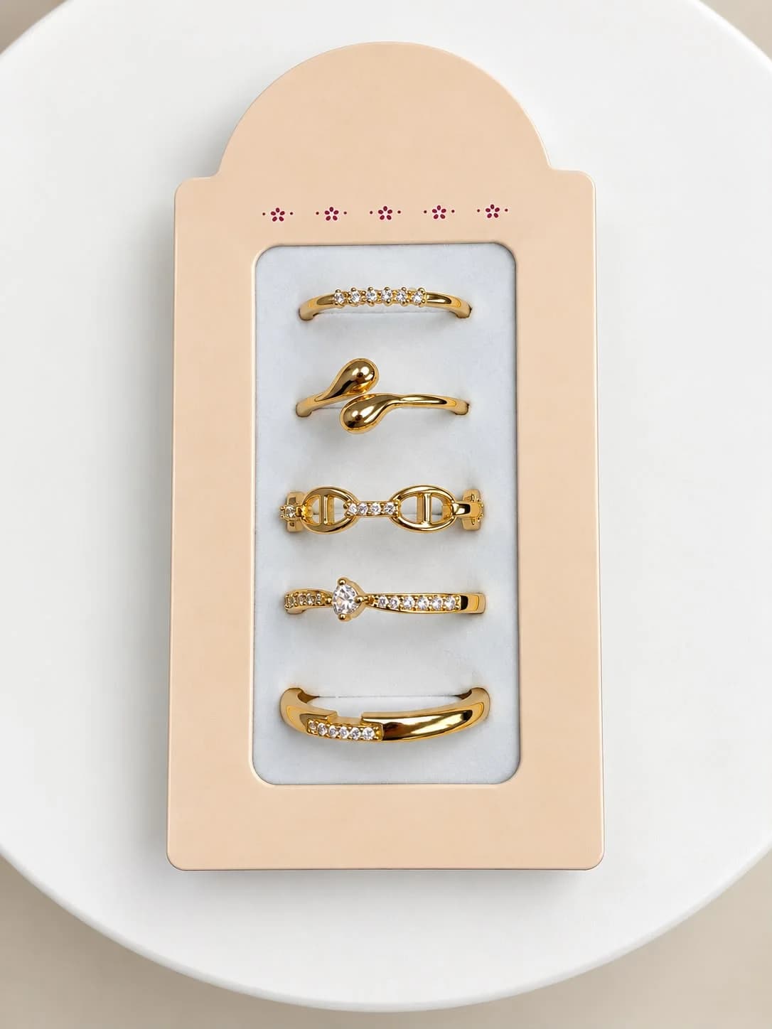 Kit de 5 Anéis Dourado Gota